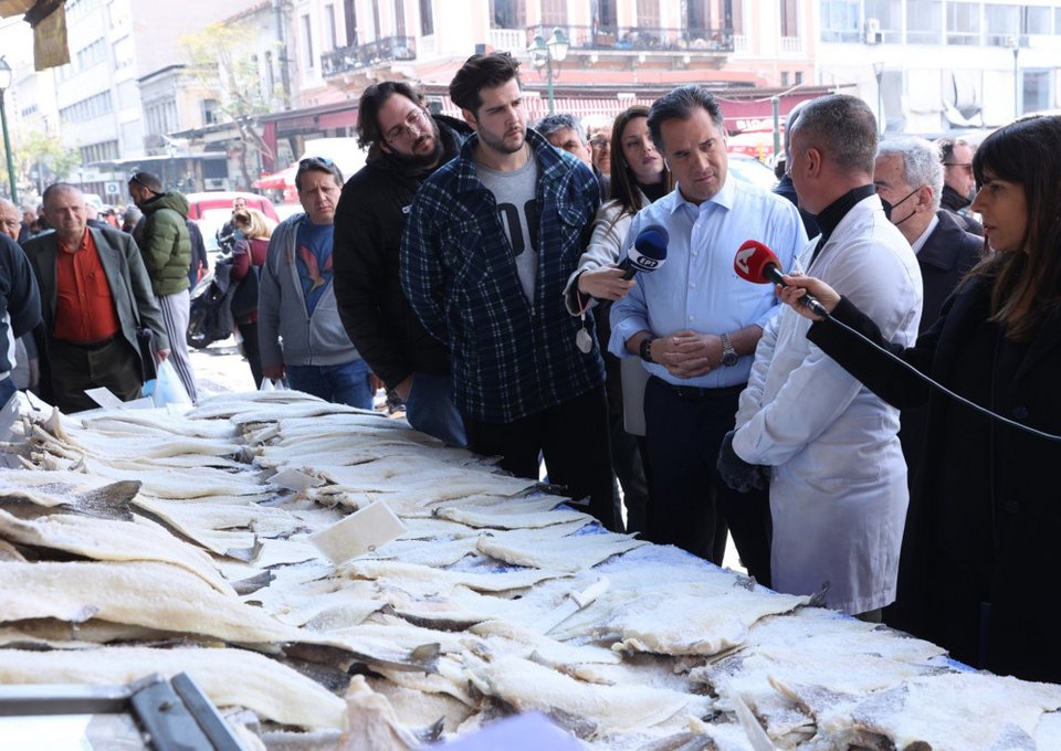 Επίσκεψη Άδωνι Γεωργιάδη στη Βαρβάκειο / EUROKINISSI