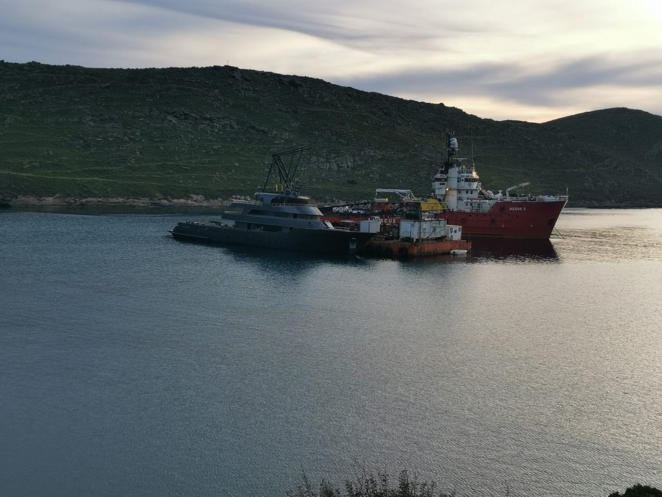 η διάσημη θαλαμηγός «007»