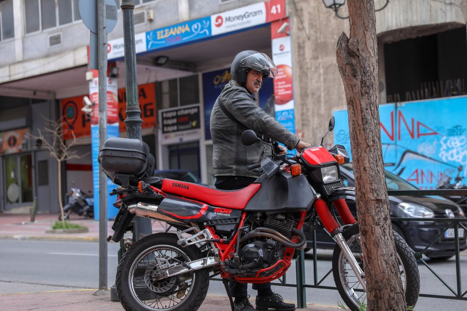 Η άφιξη του Παύλου Πολάκη για τη συνεδρίαση της Πολιτικής Γραμματείας του ΣΥΡΙΖΑ