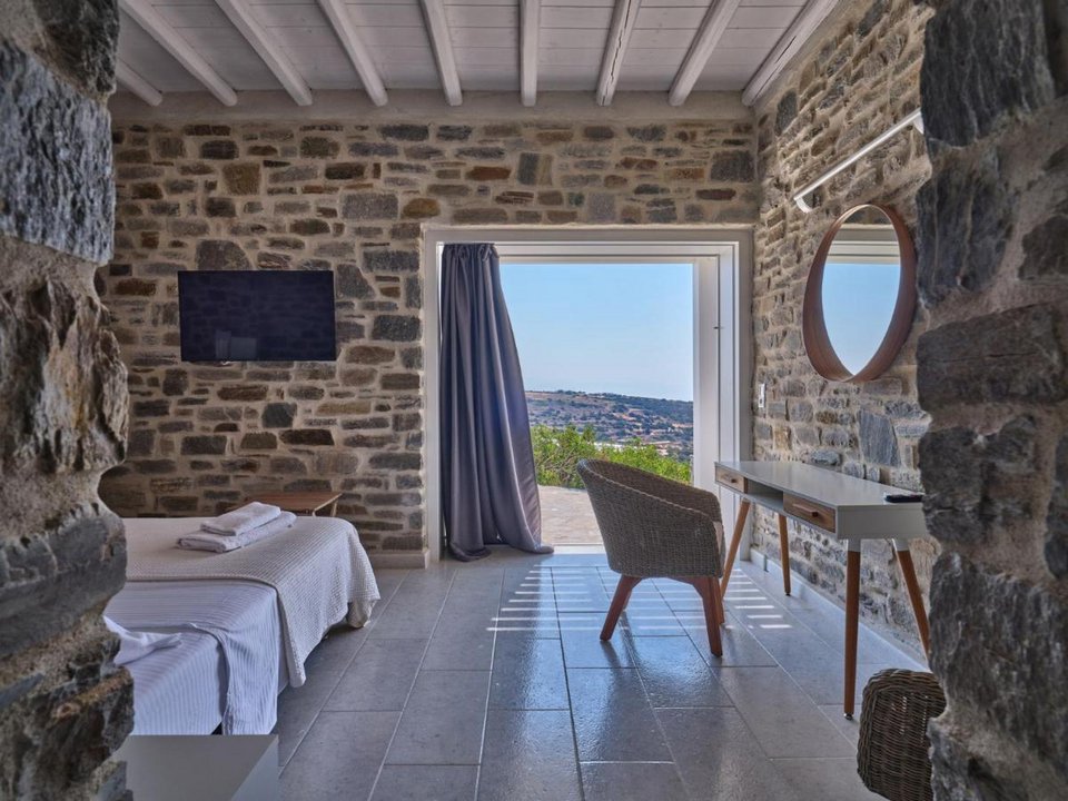 Η βίλα Ραγκούση στην Πάρο