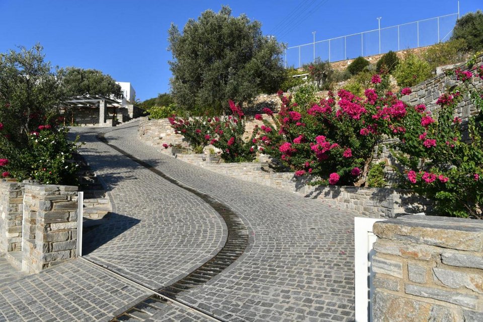 Η βίλα Ραγκούση στην Πάρο