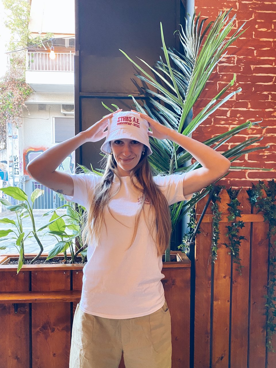 Το Στηβς ΑΕ έχει ευγενικό και άμεσο σέρβις που σε κάνει να νιώθεις χαλαρά   / Φωτογραφία: Μάνος Λειβαδάρος/iefimerida