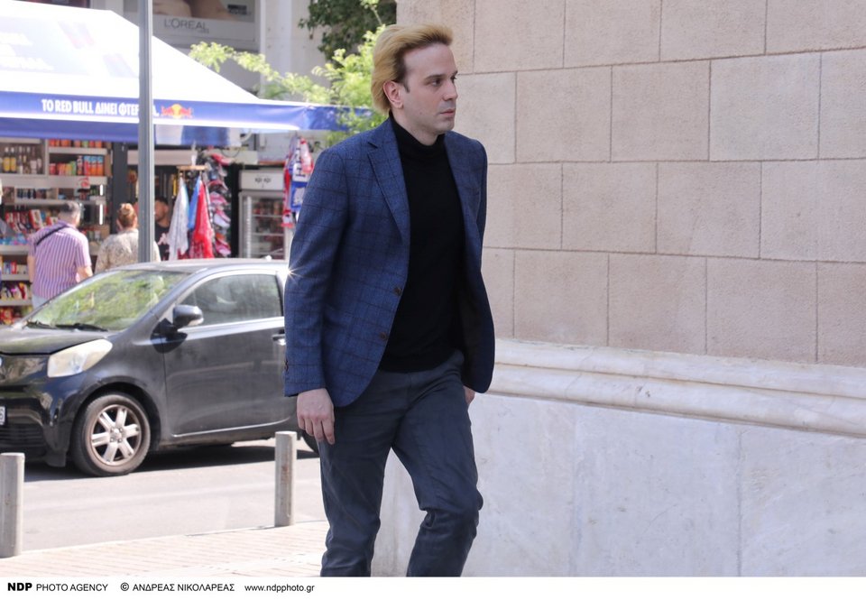 Μάνος Καρατζογιάννης