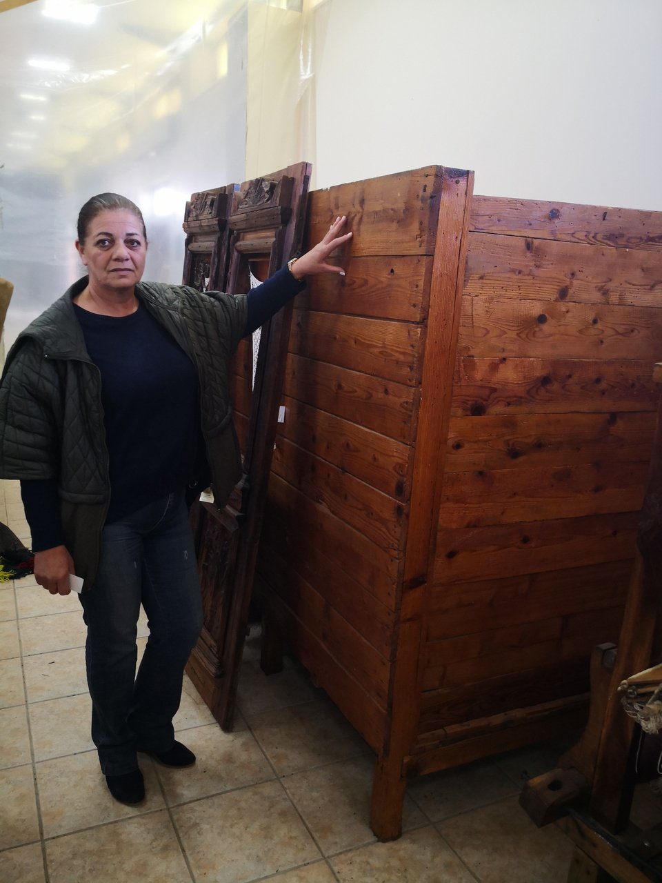 Οπως εξηγεί η κ. Μπλουγουρά, είναι τόσα πολλά τα εκθέματα που δεν χωρούν στις αίθουσες του μουσείου