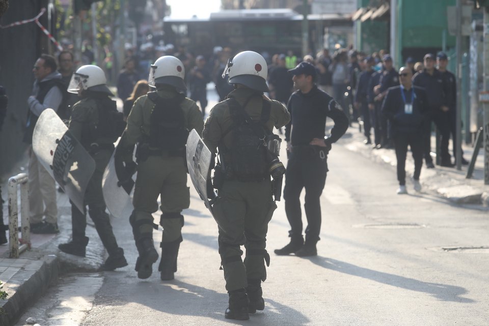 Αστυνομικές δυνάμεις στη Λεωφόρο πριν το Παναθηναϊκός-ΑΕΚ