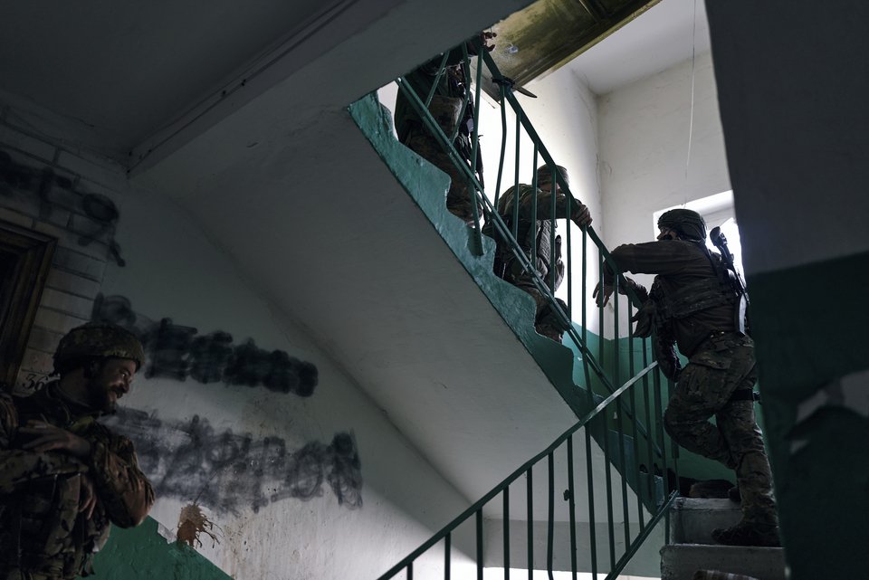 Ουκρανοί στρατιώτες σε επιχείρηση / AP Photo