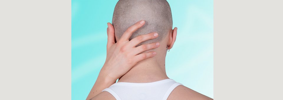 Marge Monko, " I Don't Know You So I Can't Love You", 2018, (λεπτομέρεια), Εγκατάσταση, smart assistants, ηχεία, εκτυπώσεις, Ευγενική παραχώρηση της καλλιτέχνιδας