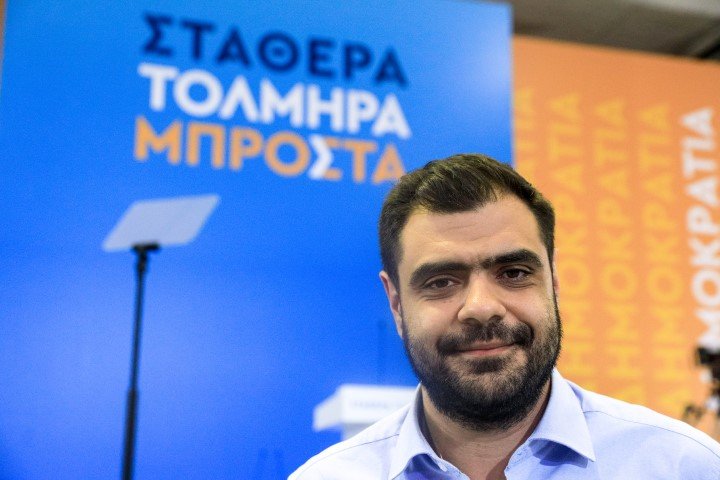 Ο γραμματέας της ΝΔ Παύλος Μαρινάκης στη συγκέντρωση με ομιλητή τον Κυριάκο Μητσοτάκη στο Αιγάλεω / Φωτογραφία: ΓΙΩΡΓΟΣ ΚΟΝΤΑΡΙΝΗΣ / EUROKINISSI