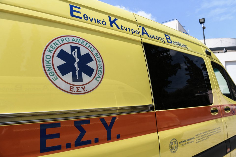Τελετή παράδοσης ασθενοφόρων για το ΕΚΑΒ από τον ειδικό λογαριασμό για τον Covid-19/ Φωτογραφία: EUROKINISSI