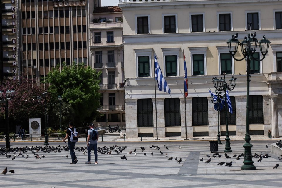 Στο κέντρο κυκλοφορούν ελάχιστοι, στην πλειοψηφία τουρίστες