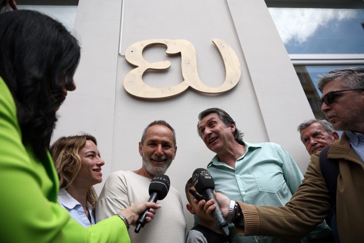 Ο Πολ Ευμορφίδης στη συγκέντρωση του κόμματος «Ευ» στην Πνύκα -Φωτογραφία: ΒΑΣΙΛΗΣ ΡΕΜΠΑΠΗΣ/EUROKINISSI