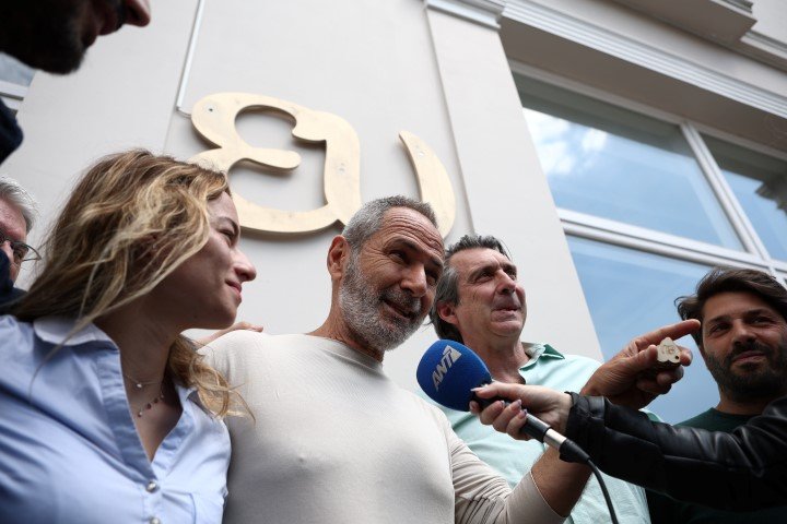 Ο Πολ Ευμορφίδης στη συγκέντρωση του κόμματος «Ευ» στην Πνύκα -Φωτογραφία: ΒΑΣΙΛΗΣ ΡΕΜΠΑΠΗΣ/EUROKINISSI