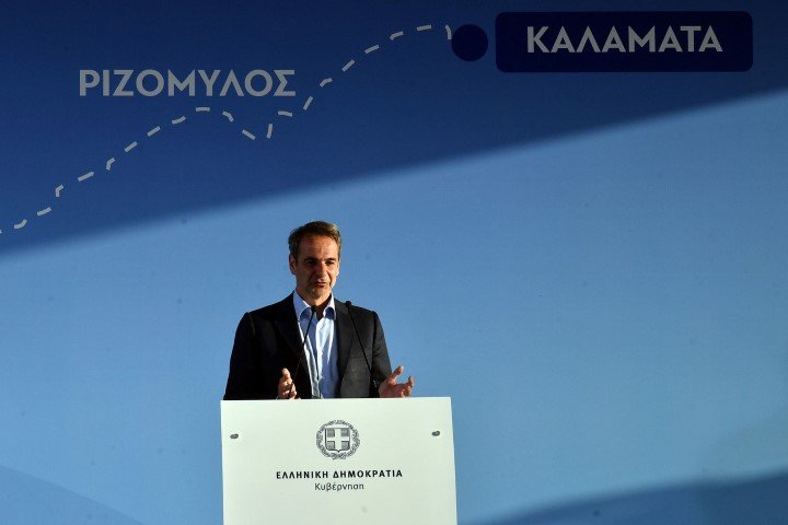 Ο Κυριάκος Μητσοτάκης στην Καλαμάτα / Φωτογραφία: ΑΠΕ-ΜΠΕ-ΝΙΚΗΤΑΣ ΚΩΤΣΙΑΡΗΣ