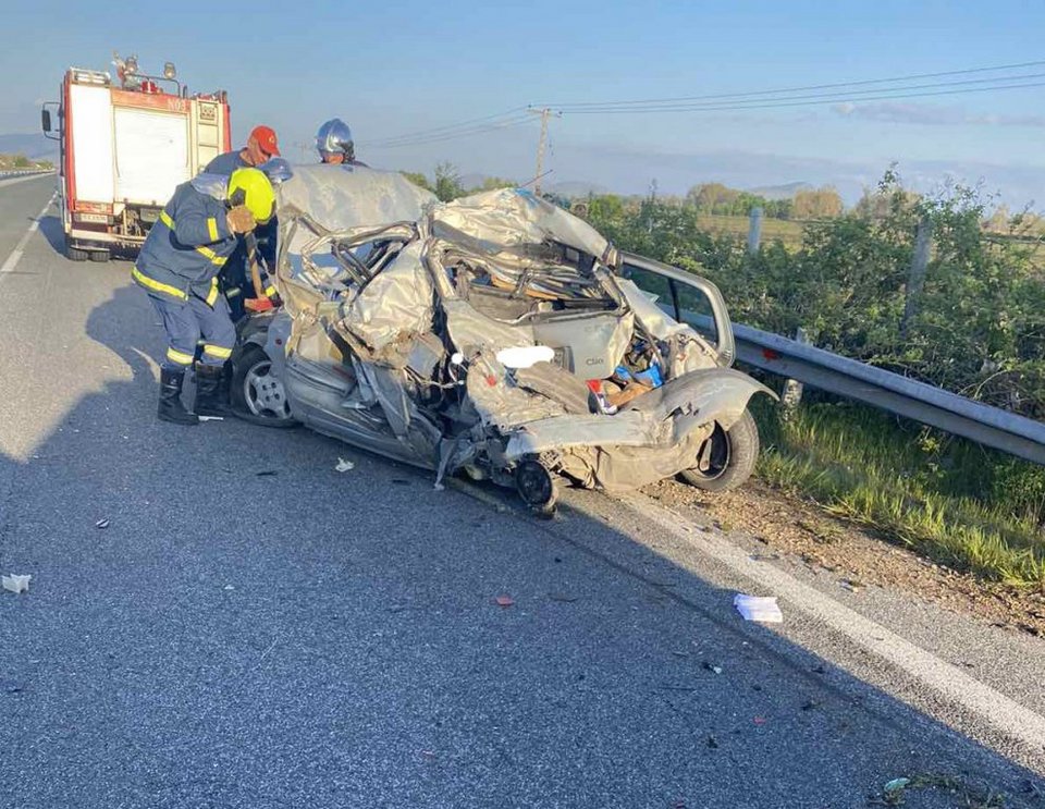 Τρομακτικό δυστύχημα στο Πετρωτό Τρικάλων / Φωτογραφία: trikalavoice