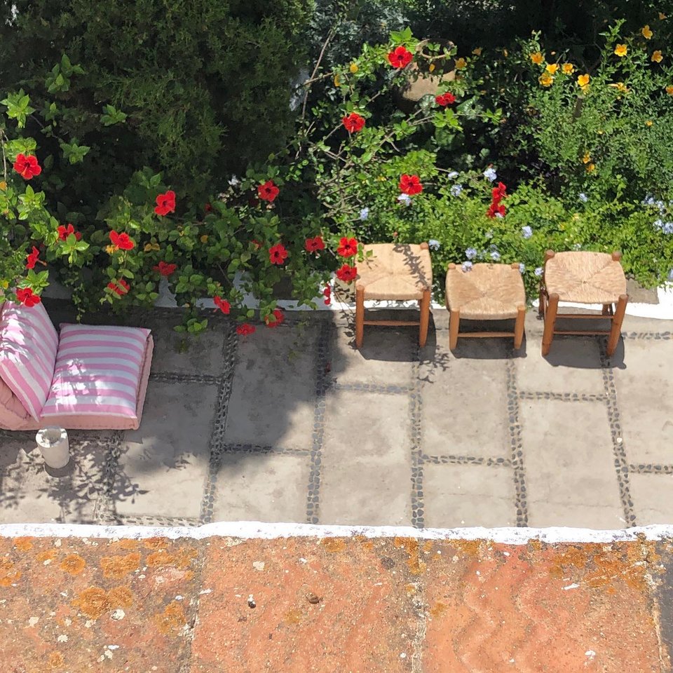 H εσωτερική αυλή, ένας επίγειος παράδεισος / Φωτογραφία: johnstefanidis/Instagram