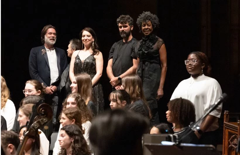 Rufus Wainwright, Laurie Anderson, Eleni Calenos, Πέτρος Καλμπάνης, Helga Davis και η ορχήστρα νέων του Μπρούκλιν / Zachary Schulman