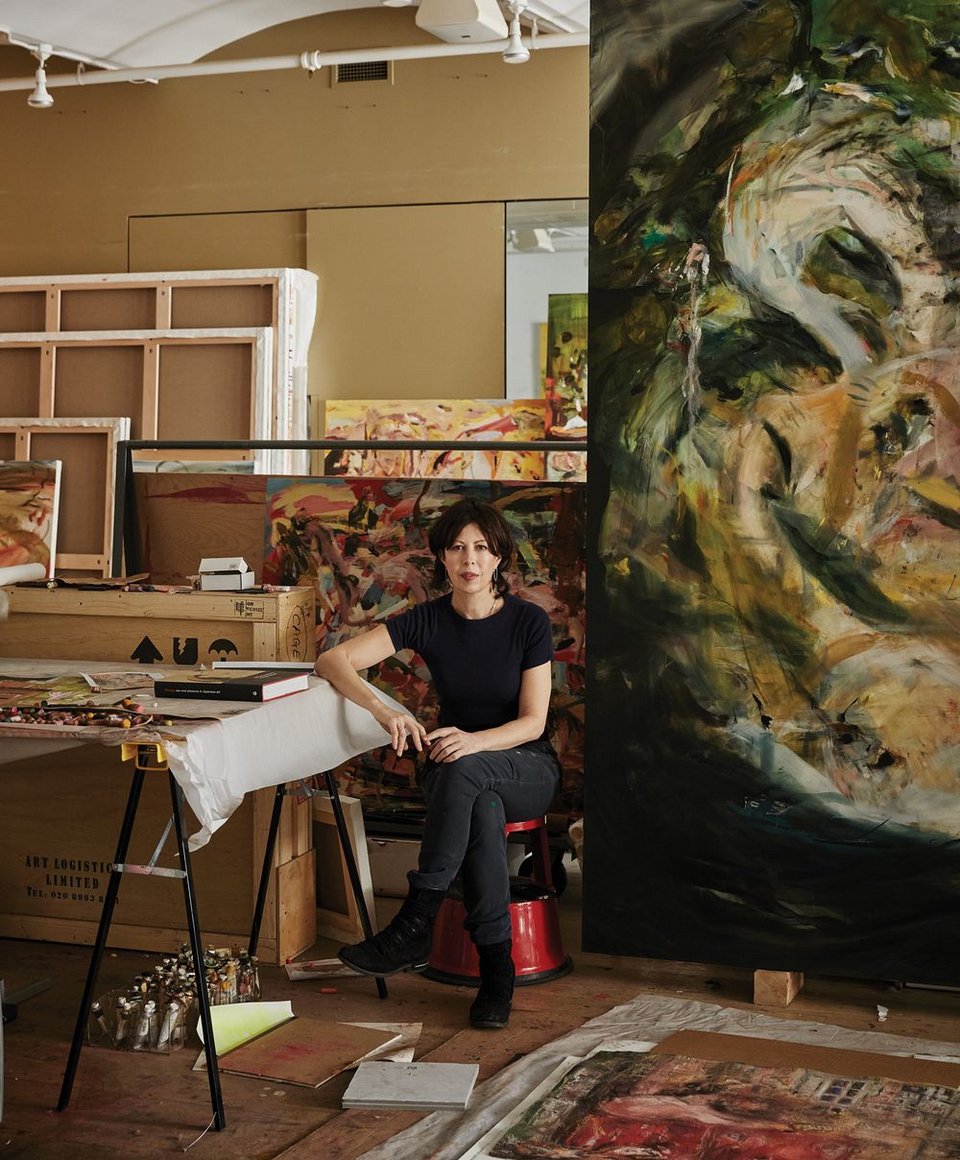 Η Cecily Brown στο ατελιέ της