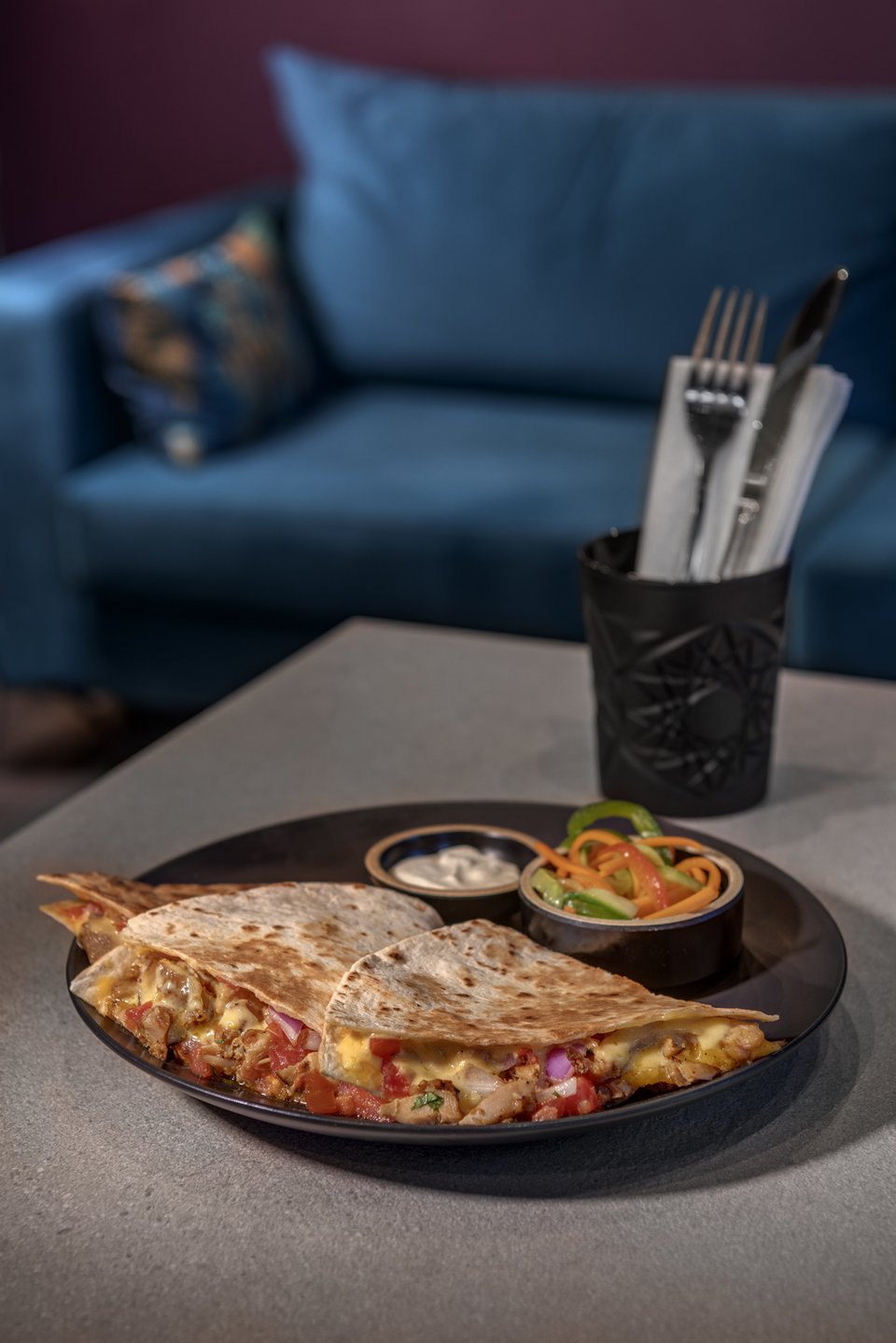 Όλα τα πιάτα ταιριάζουν μοναδικά με τα ψαγμένα κοκτέιλ του Mexha.