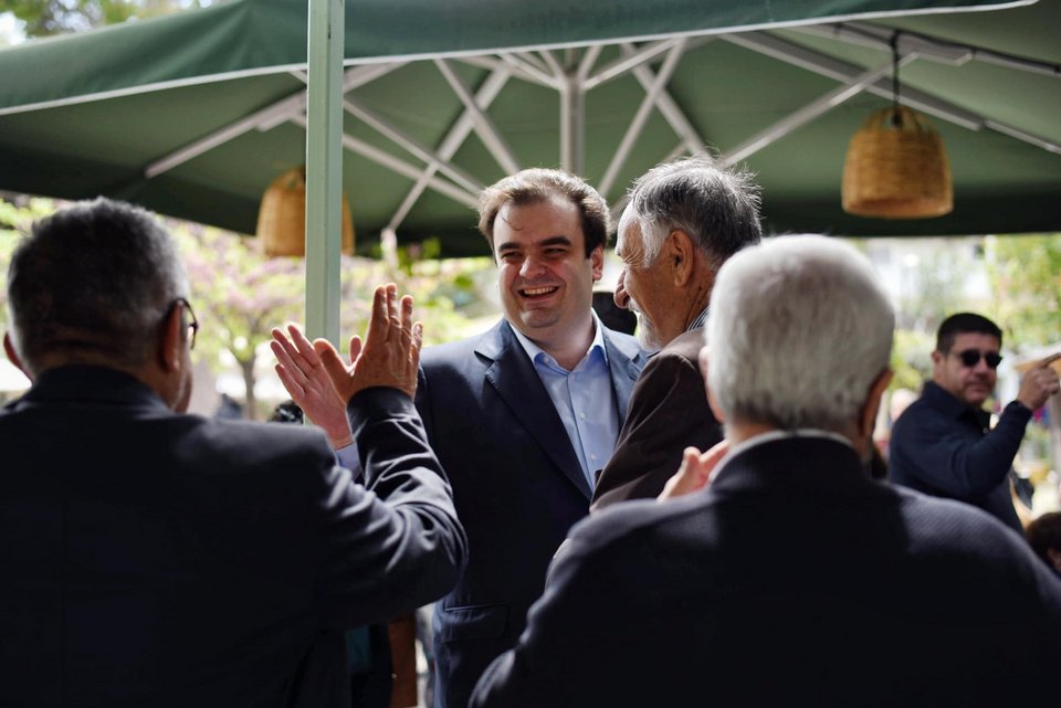 Η πιο πρόσφατη αναλογία με αυτό που προσπαθήσαμε να κάνουμε εμείς, ήταν η δημιουργία των ΚΕΠ. Ηταν μια ιστορία διοικητικής μεταρρύθμισης που δεν ολοκλήρωσε ποτέ στο 100% το ιδρυτικό της όραμα, λέει ο Κυριάκος Πιερρακάκης 