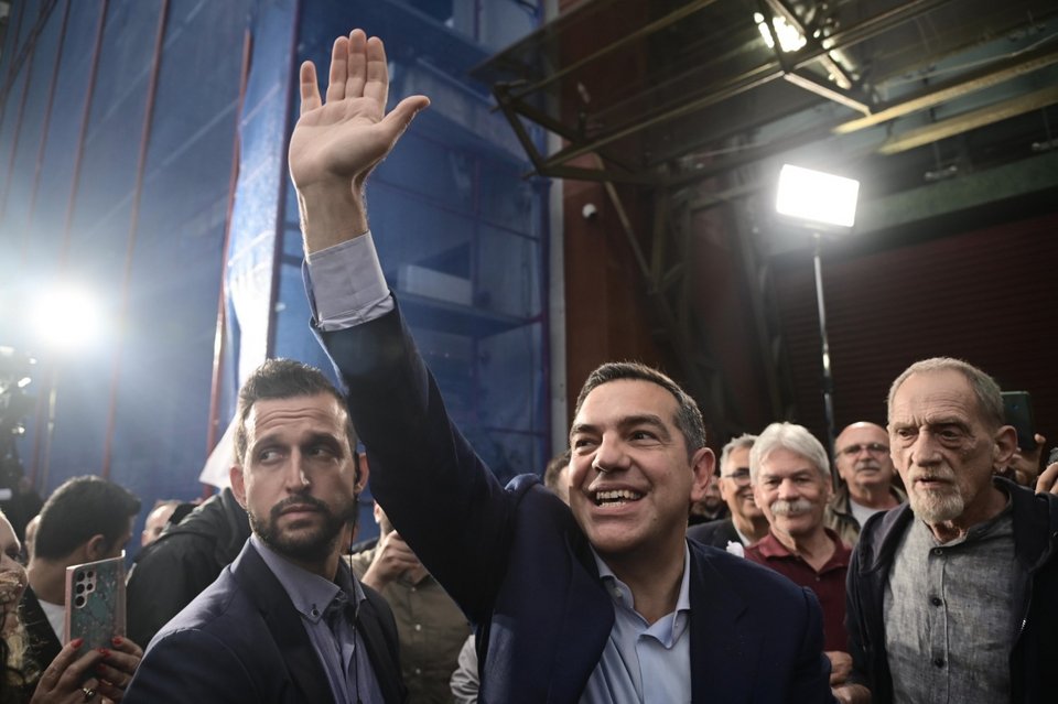 Ο πρόεδρος του ΣΥΡΙΖΑ σε ομιλία στην Α' Πειραιά 