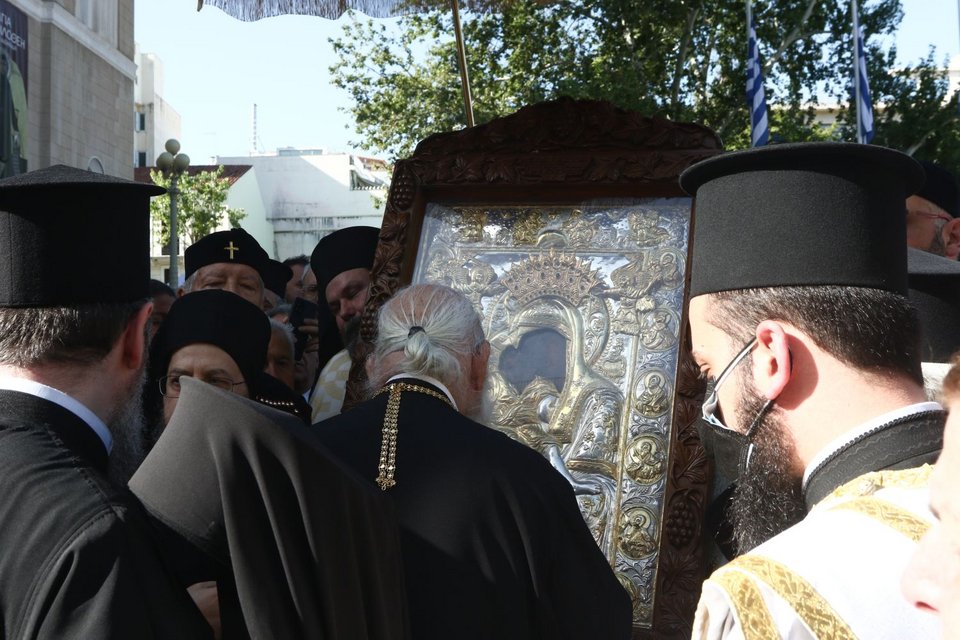 Αναχώρησε για το Πρωτάτο του Αγίου Όρους η ιερή εικόνα της Παναγίας «Άξιον Εστί» / Φωτογραφία: Eurokinissi