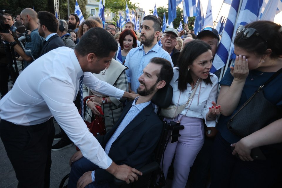 Ο Σπύρος Καρανικόλας με τον Στέλιο Κυμπουρόπουλο