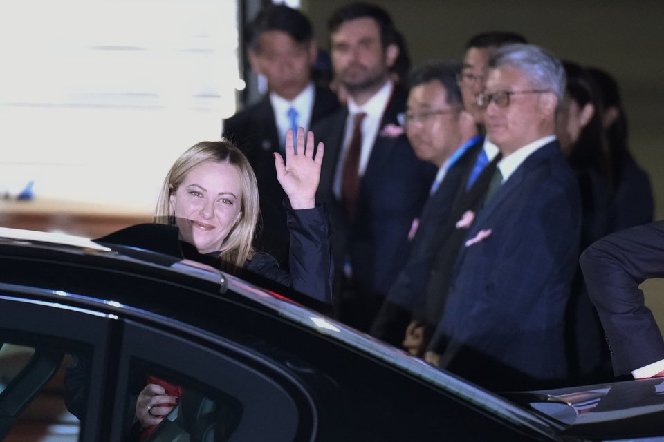 Η Ιταλίδα πρωθυπουργός Τζόρτζια Μελόνι έφτασε στην Ιαπωνία / AP Photo/Hiro Komae