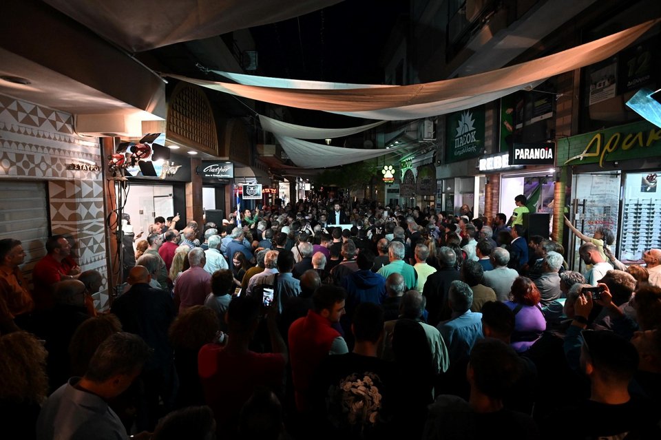 Ο Νίκος Ανδρουλάκης σε προεκλογική ομιλία στην Χίο