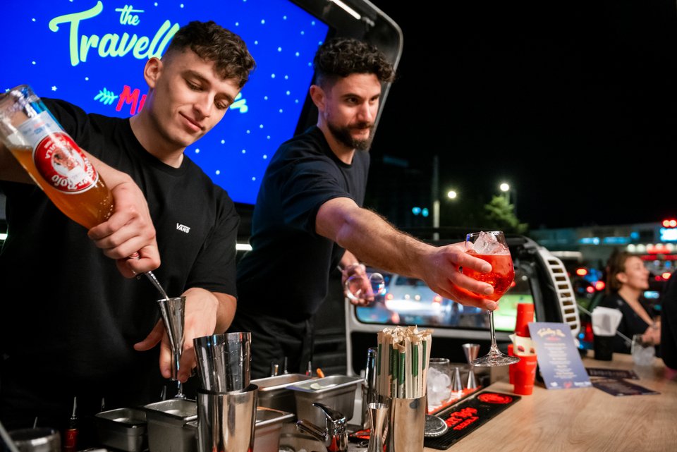 Στο event ο πελάτης δίνει μόνο το θέμα του πάρτι και όλα τα υπόλοιπα τα φρoντίζει το εξειδικευμένο προσωπικό του Mexha.