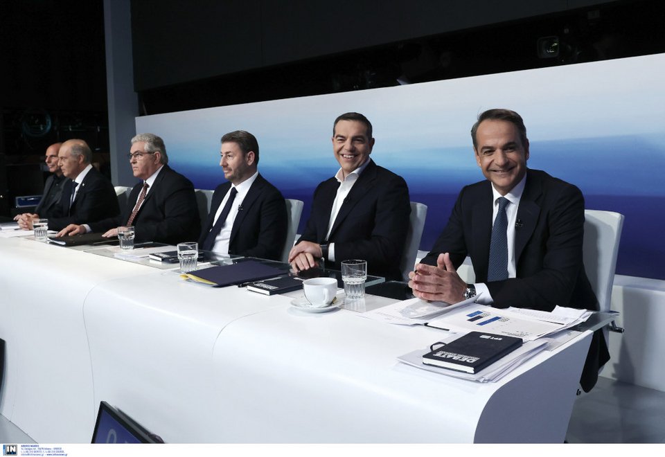 Οι πολιτικοί αρχηγοί χαμογελαστοί στο debate / Φωτογραφία INTIME