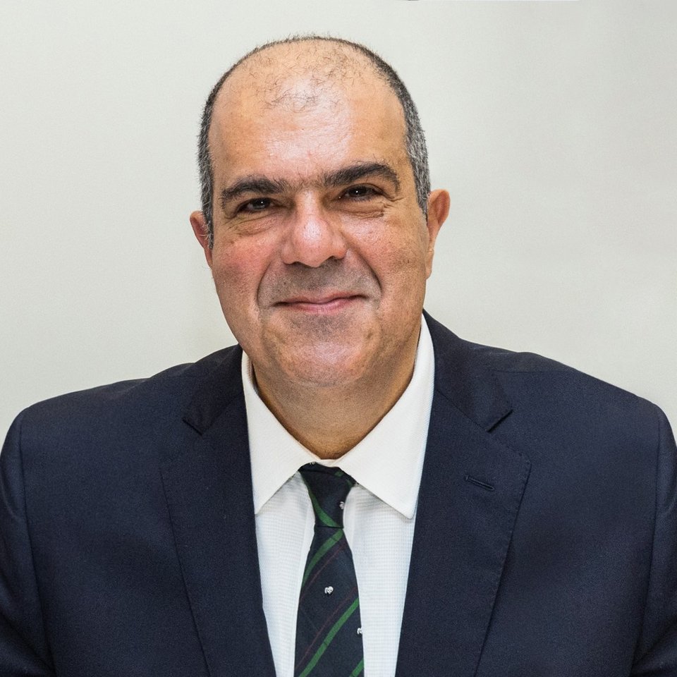 Στέλιος Χατζηιωάννου