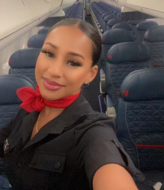 Η αεροσυνοδός Leysha Perez