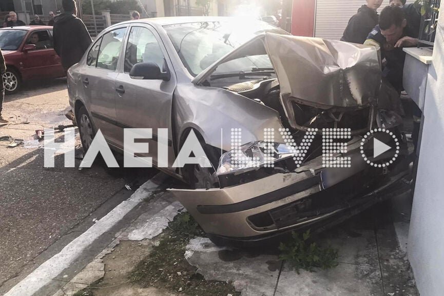 Σοβαρό τροχαίο με τρεις τραυματίες στην Αμαλιάδα