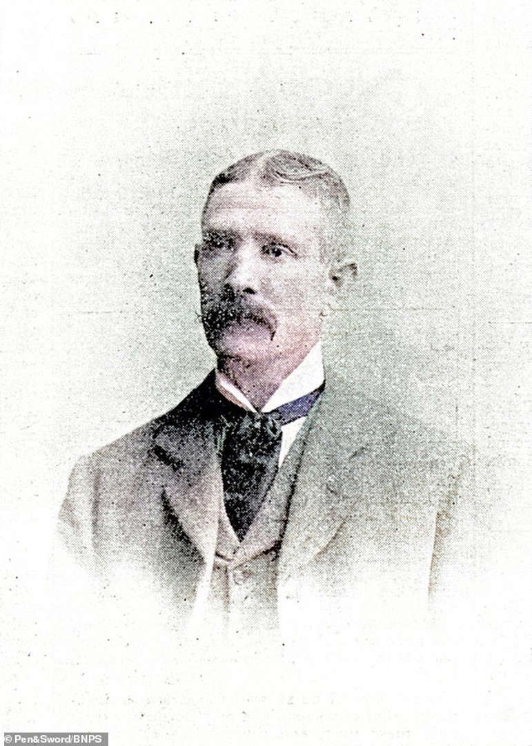 Ο Bowden Endacott, ένας αξιωματικός της Μητροπολιτικής Αστυνομίας με μίσος για τις γυναίκες, ήταν ο Τζακ ο Αντεροβγάλτης, σύμφωνα με έναν συγγραφέα