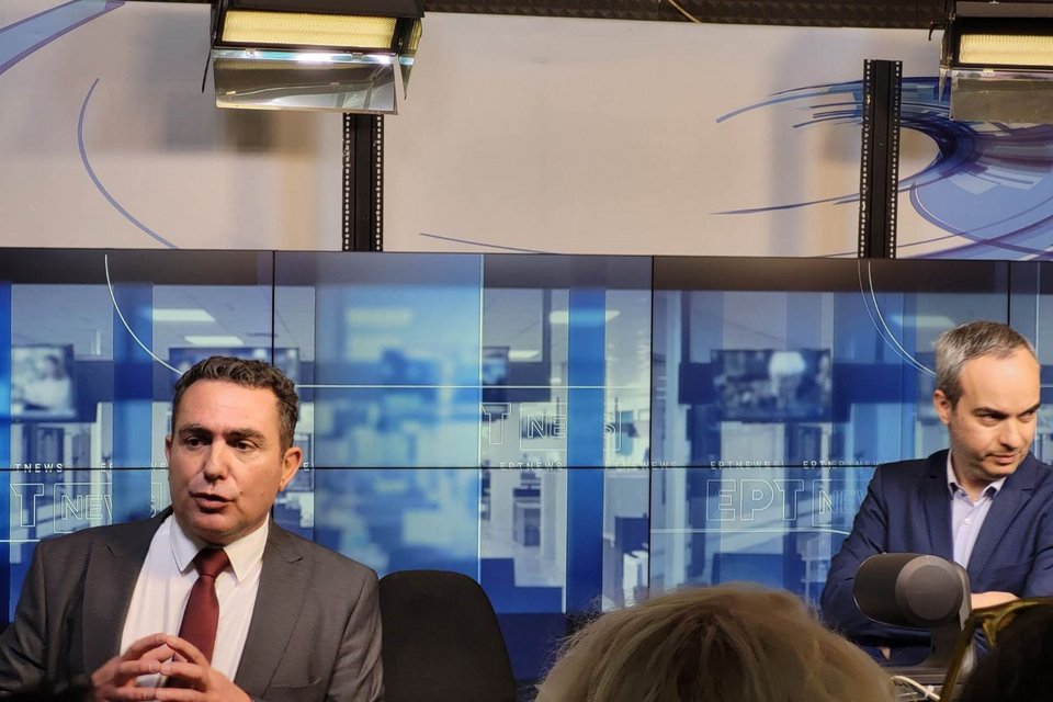 Ο Γενικός Διευθυντής της ΕΡΤ Φώτης Καφαράκης και ο διευθυντής ειδήσεων της ΕΡΤ Γιάννης Τρουπής