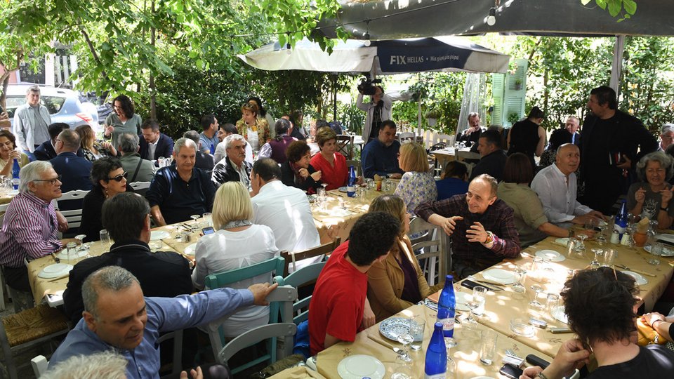 Γεύμα του ΚΚΕ λίγες ώρες πριν την εκλογική αναμέτρηση