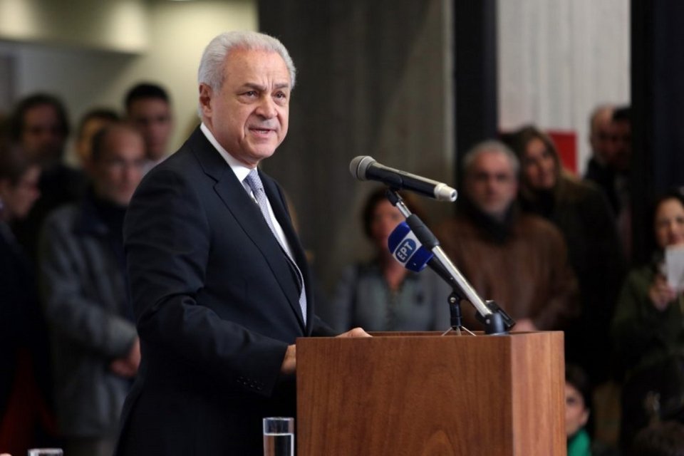 Ο πρέσβης ε.τ. και συγγραφέας Βασίλης Κασκαρέλης