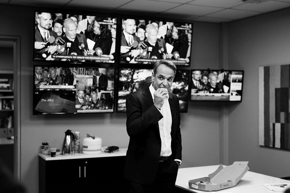 Και μετά το ντιμπέιτ, ώρα για φαγητό