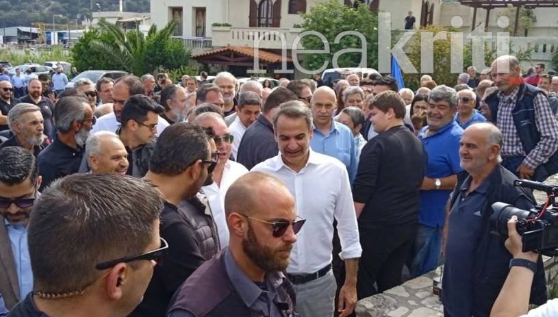 O Κυριάκος Μητσοτάκης στον Μυλοπόταμο