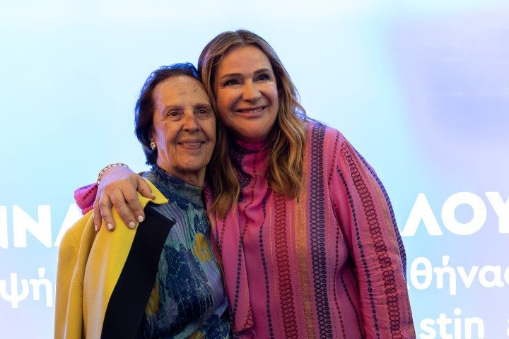 Η Άννα Ροκοφύλλου με την μητέρα της