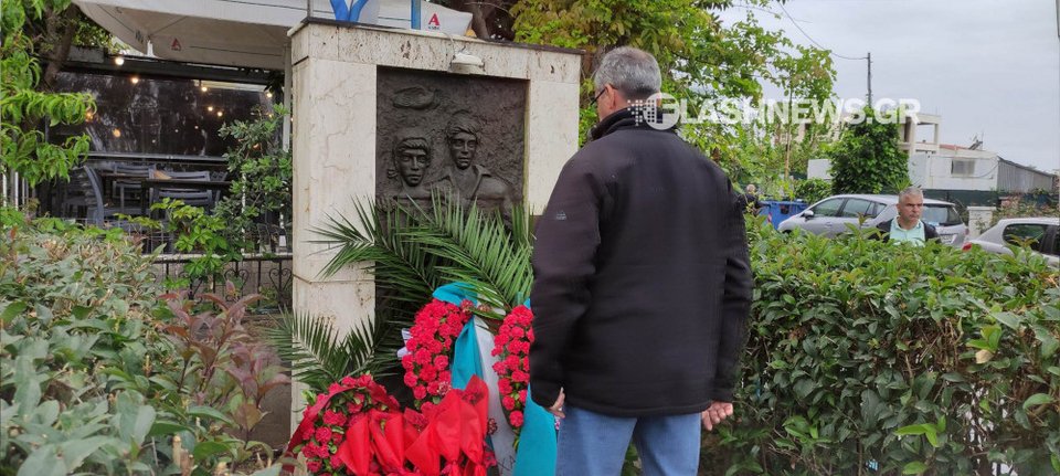 Κατάθεση στεφάνων για την Πρωτομαγιά στα Χανιά
