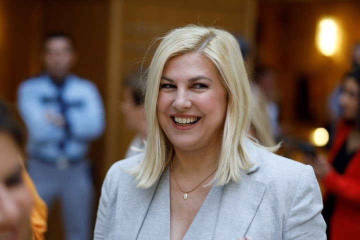Η Ράνια Θρασκιά στην συνεδρίαση της ΚΕ του ΣΥΡΙΖΑ