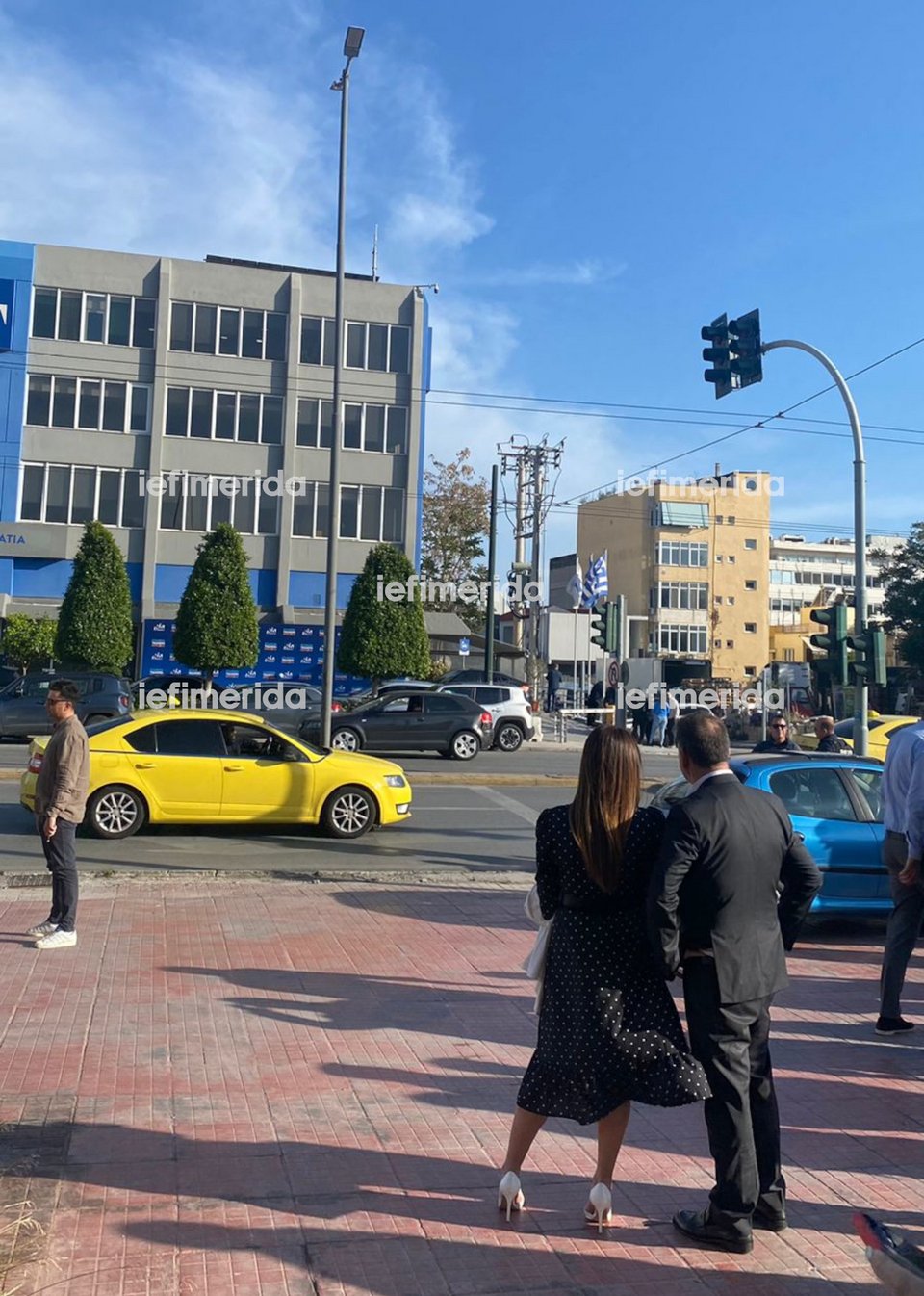 Τα γραφεία της ΝΔ εκκενώθηκαν μετά το τηλεφώνημα για βόμβα