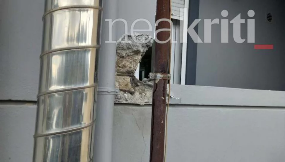 Ζημιές στο σπίτι που χτυπήθηκε από τον κεραυνό