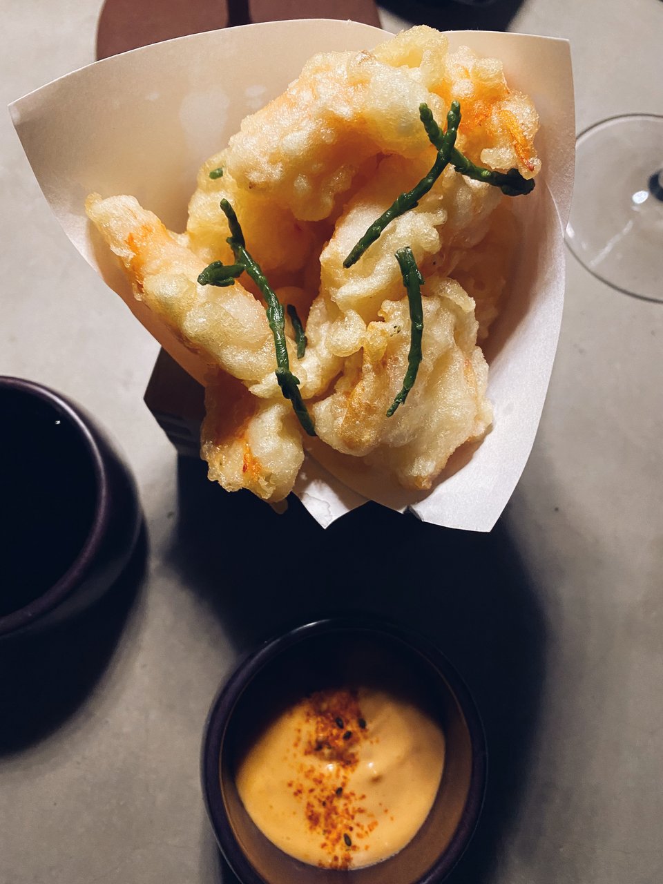 Το απίθανο καλαμάρι τεμπούρα από τον σεφ Μίλτο Κώτση.