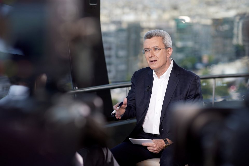 Ο Νίκος Χατζηνικολάου ρωτάει τον πρόεδρο της ΝΔ Κυριάκο Μητσοτάκη για τα κρίσιμα θέματα ενόψει εκλογών