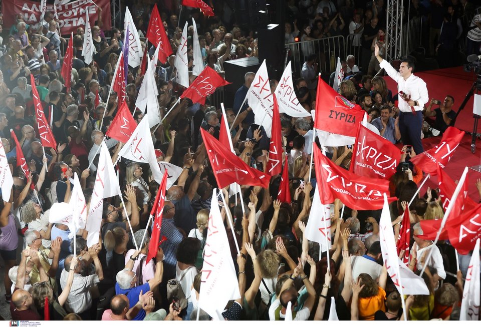 Φίλοι του ΣΥΡΙΖΑ στην προεκλογική ομιλία του Αλέξη Τσίπρα στο Ηράκλειο Κρήτης