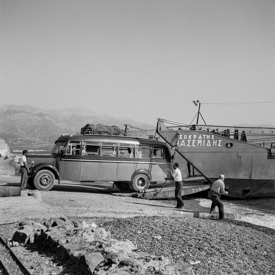 Το πορθμείο Ρίου-Αντιρρίου το 1955.