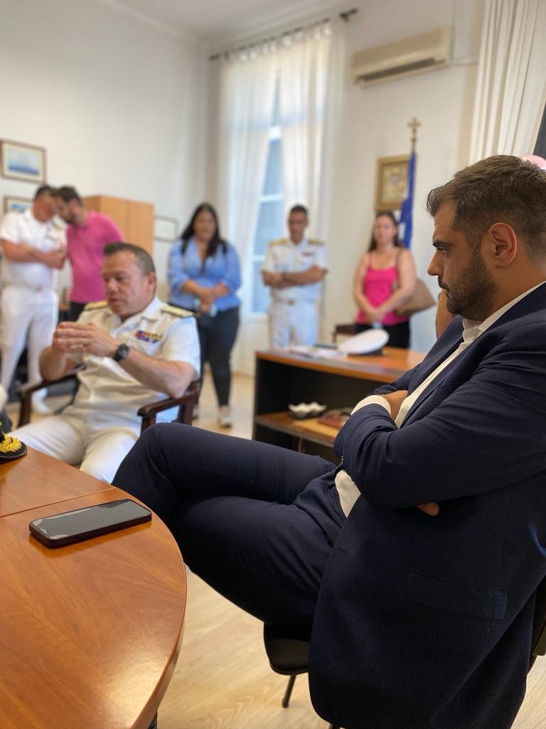 Κλιμάκιο της ΝΔ στην Καλαμάτα για το ναυάγιο της Πύλου
