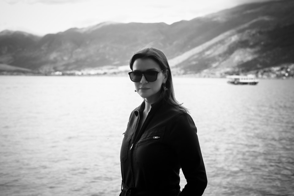 Η Αφροδίτη Παναγιωτάκου, συνδημιουργός του ΜΑΝΑ, διευθύντρια Πολιτισμού του Ιδρύματος Ωνάση / Πηνελόπη Γερασίμου